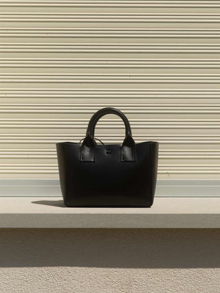 Koné - Little Filippo Bag - Vitello Black