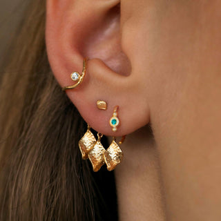 STINE A - Three Dancing Ile De Lamour Behind Ear