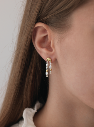 ANNI LU - Sprezzatura Earrings - Gold