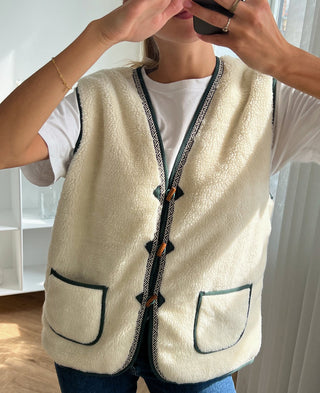 SISSEL EDELBO - Tinka Leftover Teddy Vest - Off-White