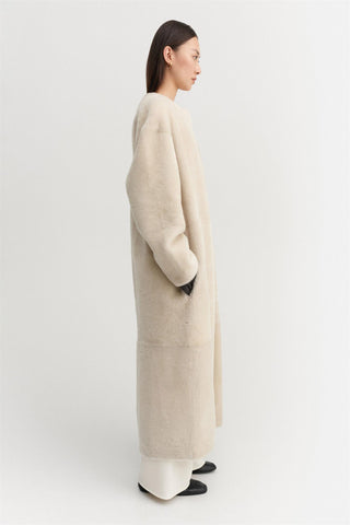 ALMADA LABEL - Pre-Order Shea Shearling Coat - Vanilla