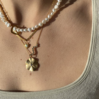 STINE A - Perlie Creme Necklace