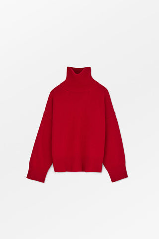 SKALL - Silene T-neck - Aurora Red