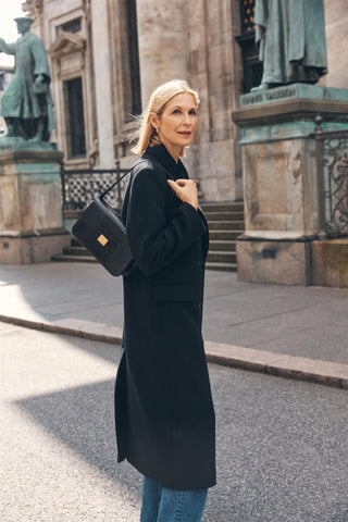 THE CURATED - The New York Coat - Dark Navy