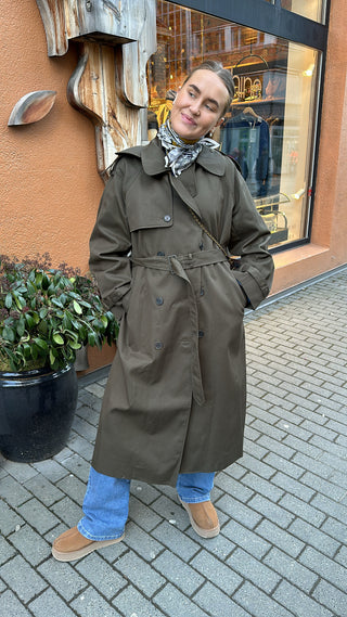 MKDT STUDIO - Catrin Trench Coat - Dark Green