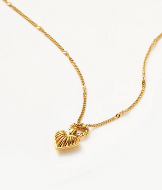 MISSOMA - Mini Ridge Heart Charm Pendant Necklace