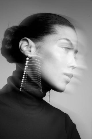 CAMILLA PIHL - The Long Pearl Earrings