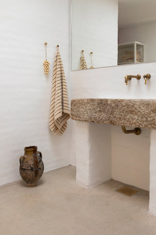 BONGUSTA - Naram Hand Towel - Creme & Ink
