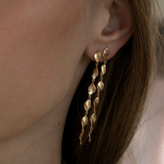 STINE A - Six Dangling Ile De Lamour Long Earring - Gold Single
