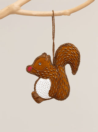 CHEHOMA - Hanging Embroidered Squirrel