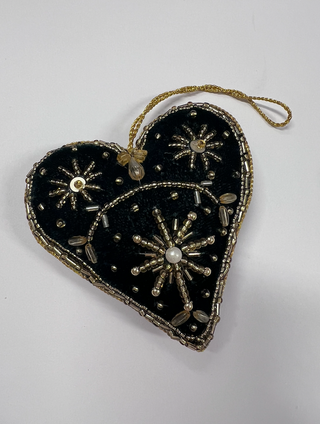 CHEHOMA - Embroidered Hearts with Stars - Black