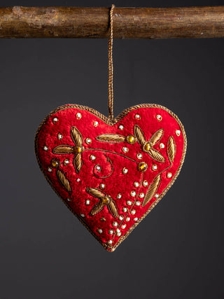 CHEHOMA - Embroidered Velvet Heart