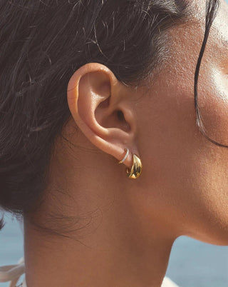 MISSOMA - Savi Dome Mini Hoop Earrings