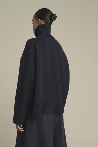 SOEUR - PRE-ORDER William - Navy