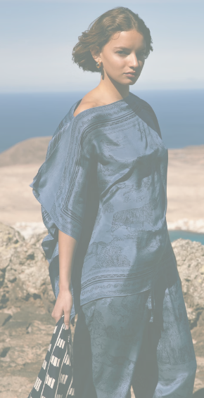 INOUI - Scarf Top - Navy
