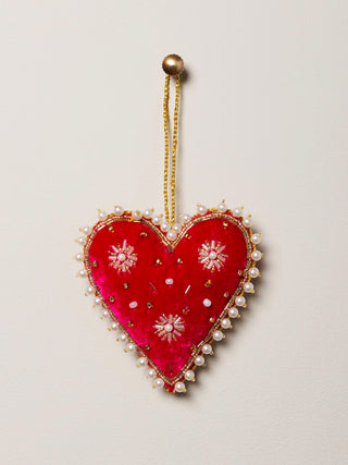 CHEHOMA - Hanging Heart Embroidered Velvet