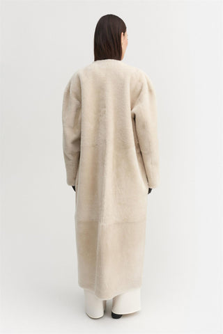 ALMADA LABEL - Pre-Order Shea Shearling Coat - Vanilla