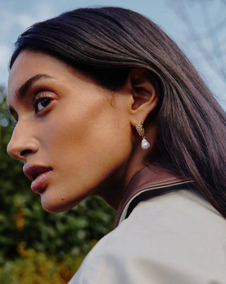 MISSOMA - Pearl Baya Small Hoop Drop Earrings