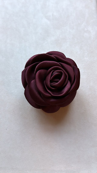 Pico Copenhagen - Small Satin Rose Claw - Dark Plum