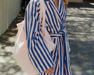 BONGUSTA - Naram Bathrobe - Dazzling Blue & Rose