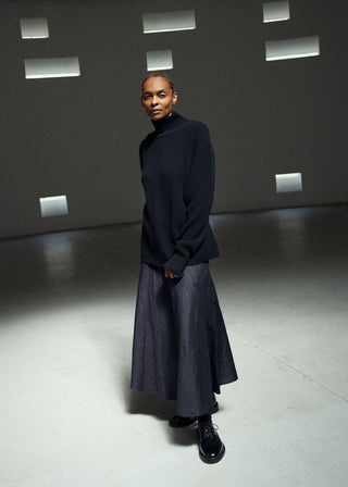 AIAYU - Bea Skirt Silk - Black Navy