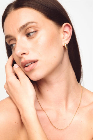 CAMILLA PIHL - The Bead