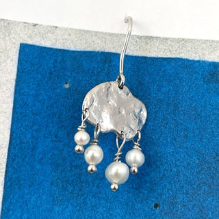 STINE A - Big Silver Splash Earring - Elegant Pearls - Silver