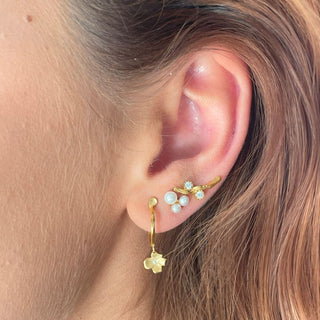 STINE A - Three Pearl Berries Earring